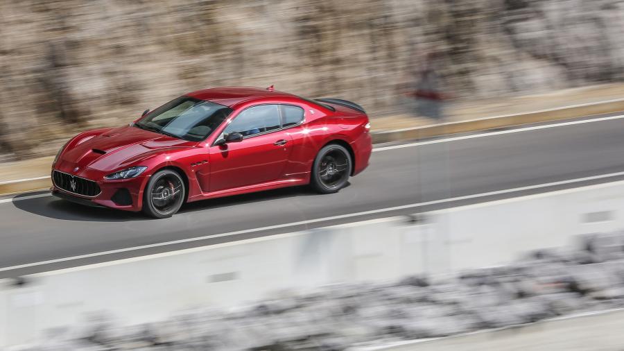  Maserati GranTurismo MC 2017 года  (фото 31 из 70)